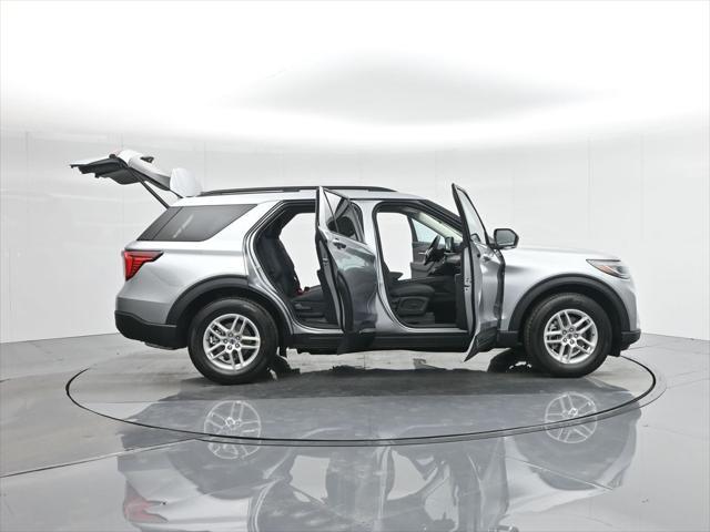 new 2025 Ford Explorer car, priced at $38,605