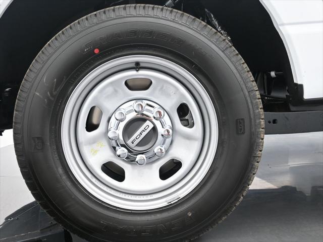 new 2024 Ford F-350 car, priced at $43,773