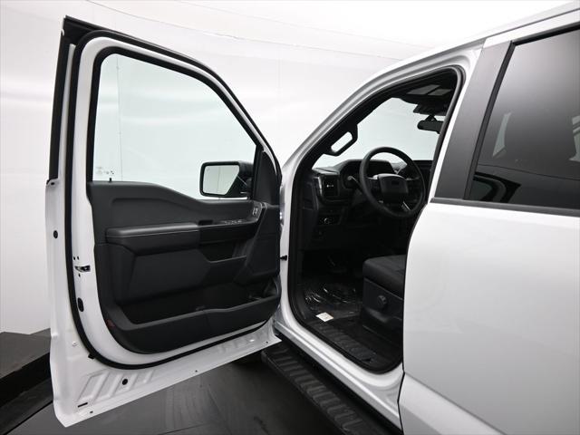 new 2025 Ford F-150 car, priced at $48,215