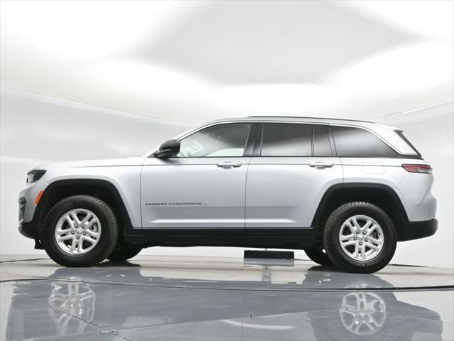 used 2023 Jeep Grand Cherokee car, priced at $28,300