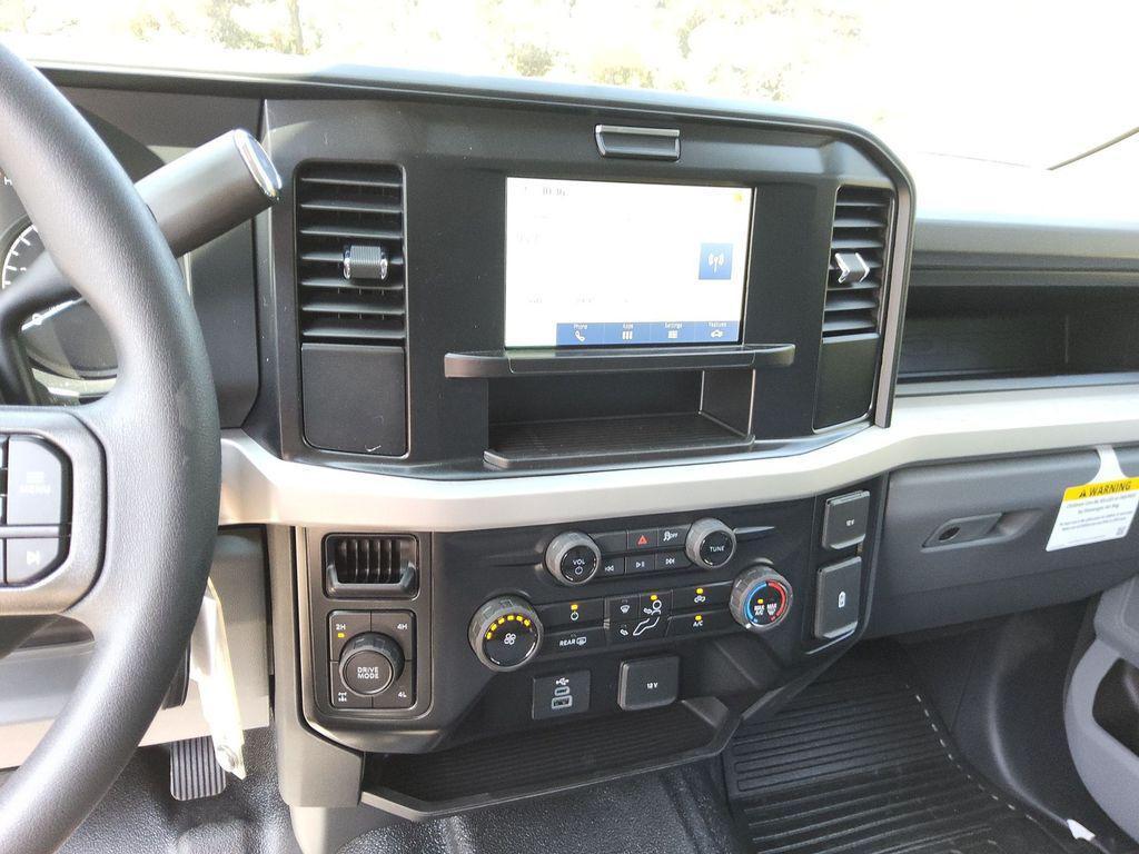 new 2025 Ford F-350 car, priced at $57,585