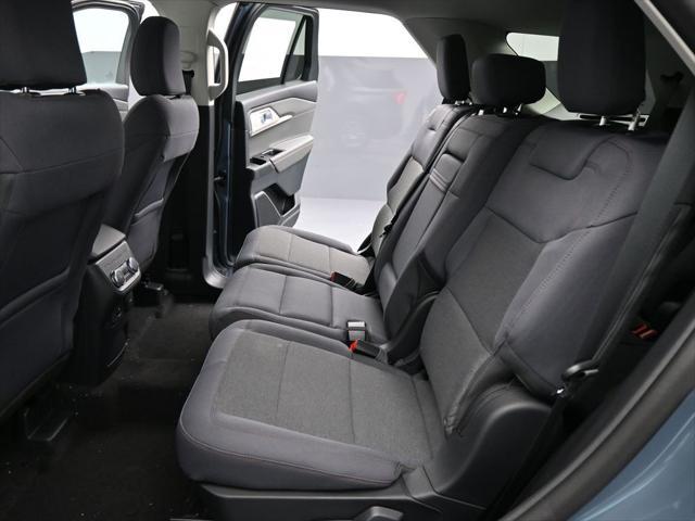 new 2025 Ford Explorer car, priced at $40,775