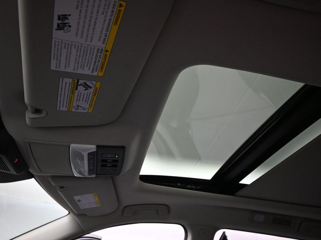 used 2022 Nissan Pathfinder car, priced at $31,000
