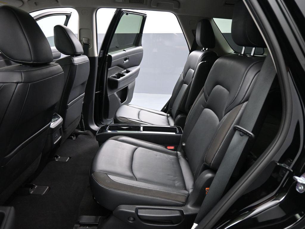 used 2022 Nissan Pathfinder car, priced at $31,000