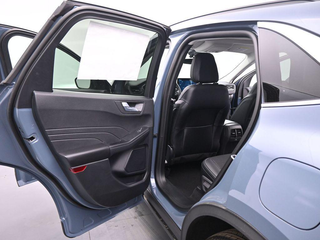new 2025 Ford Escape PHEV car, priced at $33,530