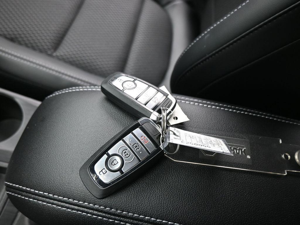 new 2025 Ford Escape PHEV car, priced at $33,530