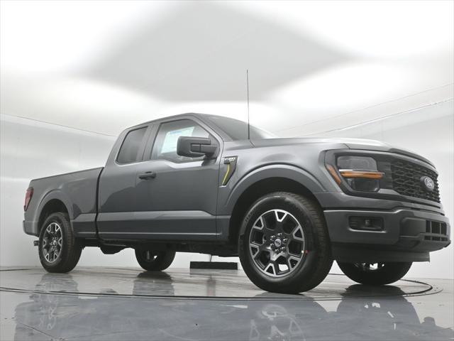 new 2024 Ford F-150 car, priced at $45,995