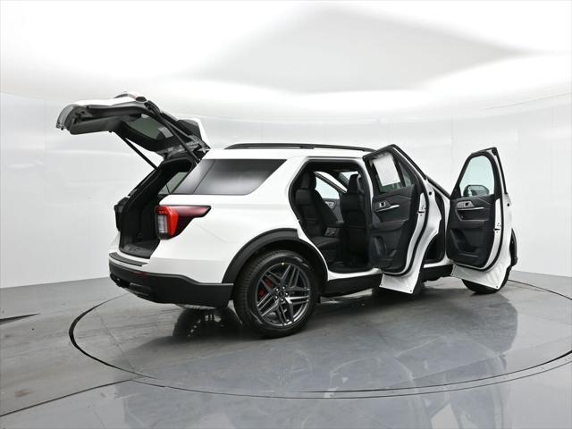 new 2025 Ford Explorer car, priced at $46,551