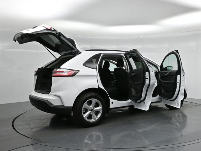 new 2024 Ford Edge car, priced at $40,225