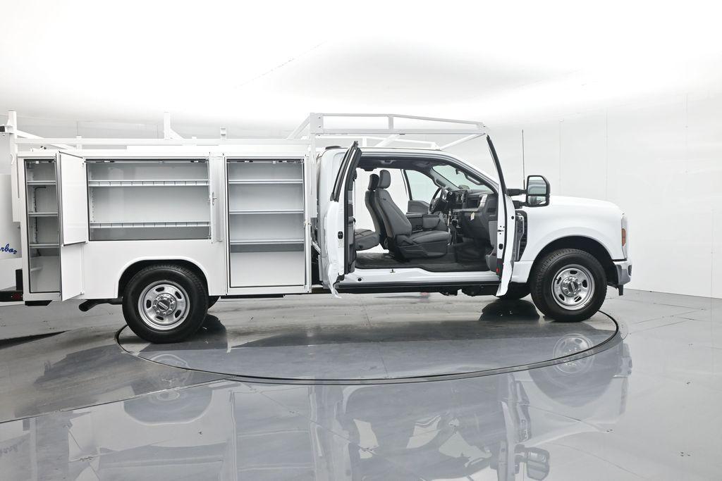 new 2025 Ford F-350 car, priced at $76,120