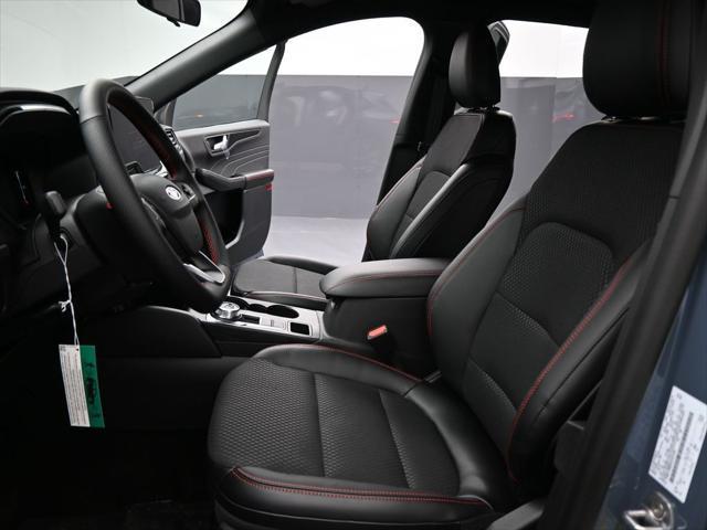new 2025 Ford Escape car, priced at $33,190