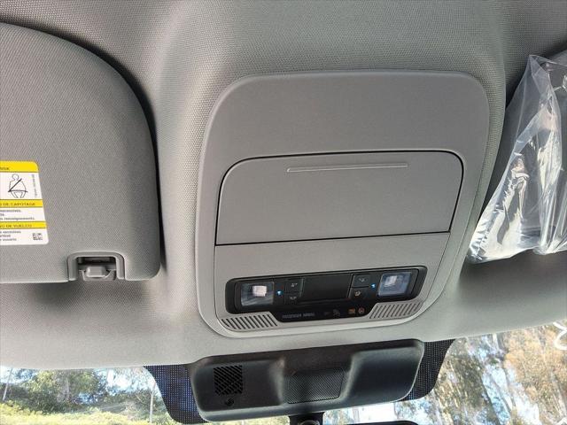 new 2024 Ford F-250 car, priced at $55,070