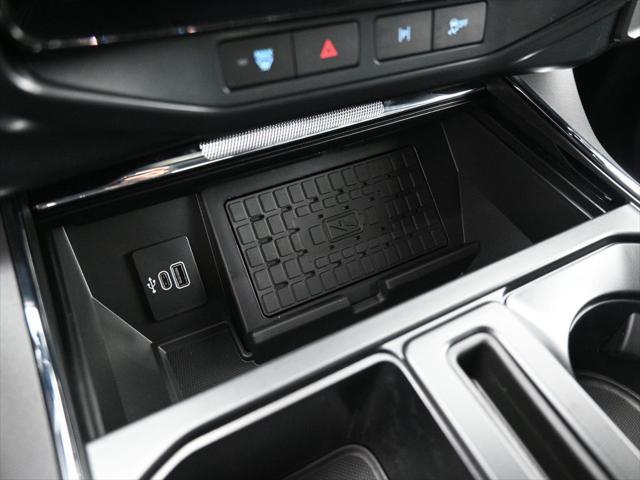 new 2025 Ford F-150 Lightning car, priced at $64,471