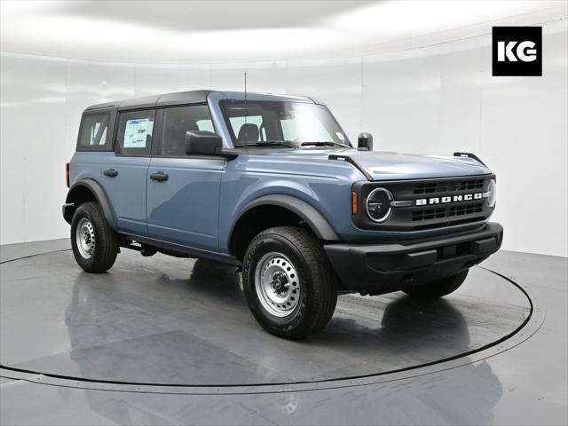 new 2025 Ford Bronco car, priced at $43,075