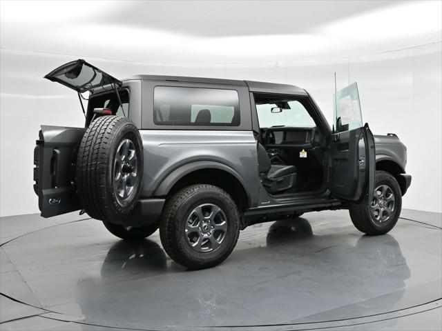 new 2024 Ford Bronco car, priced at $45,915