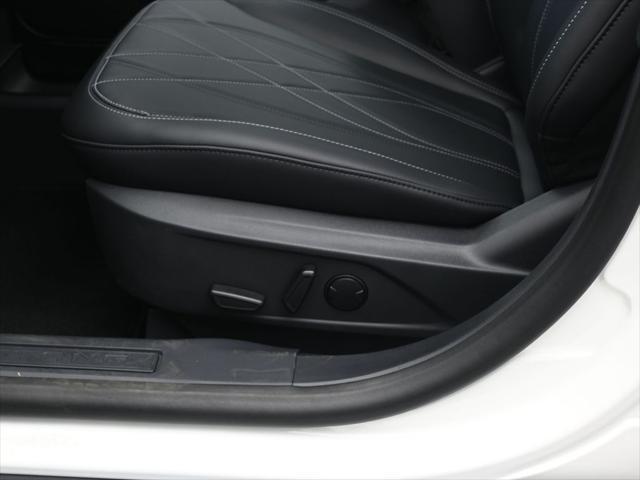 new 2025 Ford Mustang Mach-E car, priced at $39,085