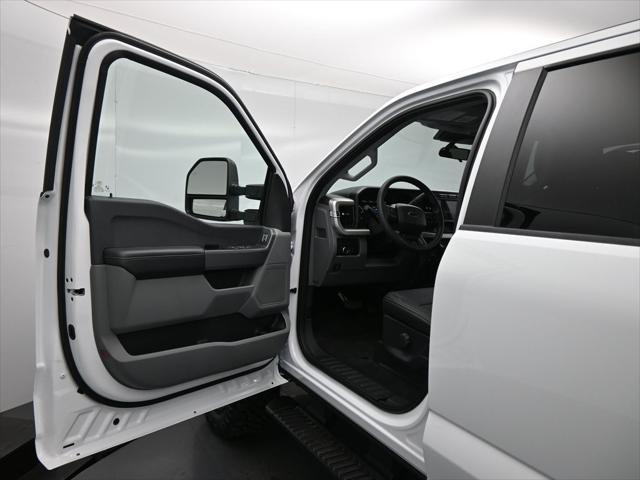 new 2024 Ford F-250 car, priced at $72,703