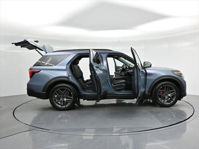 new 2025 Ford Explorer car, priced at $53,540