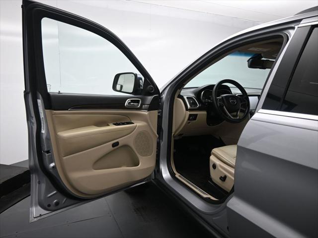 used 2014 Jeep Grand Cherokee car, priced at $9,000