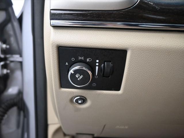 used 2014 Jeep Grand Cherokee car, priced at $9,000