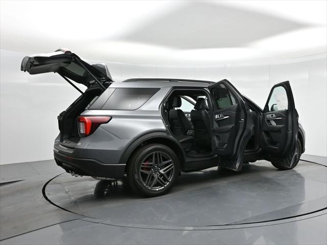 new 2025 Ford Explorer car, priced at $60,795