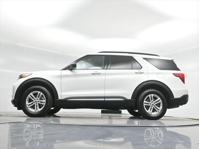 used 2022 Ford Explorer car, priced at $32,000