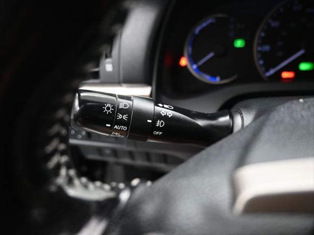 used 2015 Lexus CT 200h car, priced at $10,800