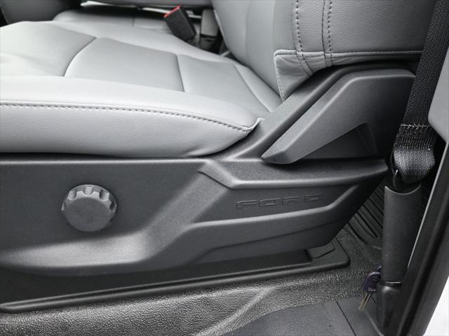 new 2024 Ford F-250 car, priced at $52,285