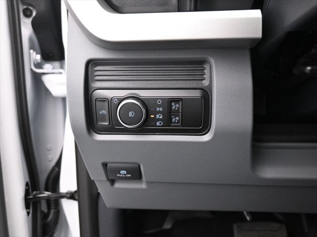 new 2024 Ford F-250 car, priced at $52,285