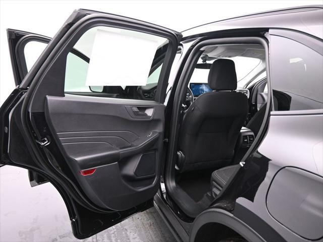 new 2025 Ford Escape car, priced at $29,620
