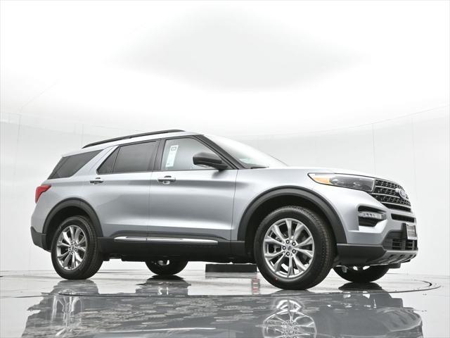 new 2024 Ford Explorer car, priced at $50,480