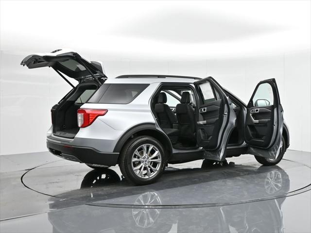 new 2024 Ford Explorer car, priced at $50,480