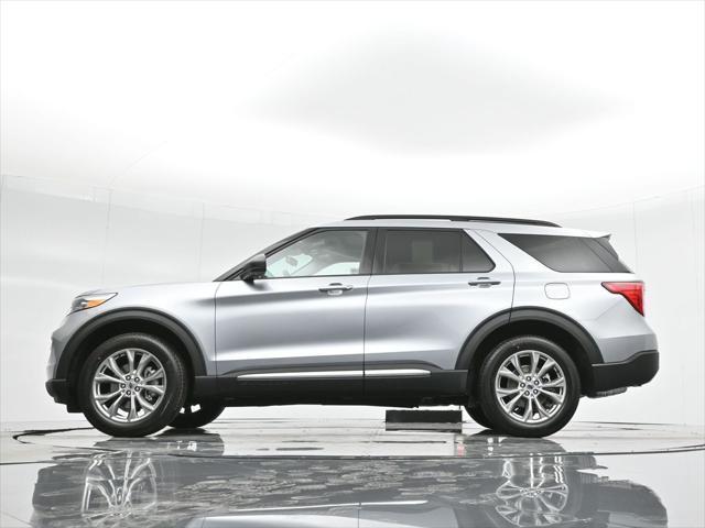 new 2024 Ford Explorer car, priced at $50,480