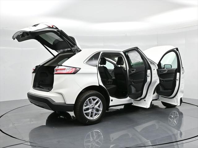 new 2024 Ford Edge car, priced at $43,985