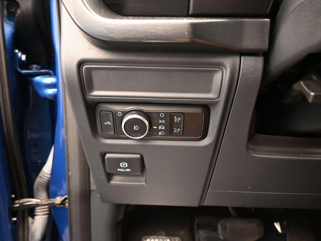 used 2023 Ford F-150 car, priced at $39,000