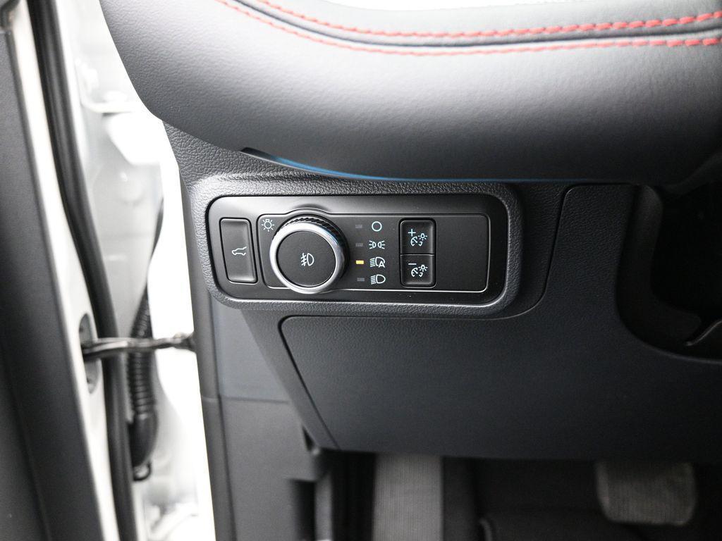 new 2025 Ford Explorer car, priced at $61,225