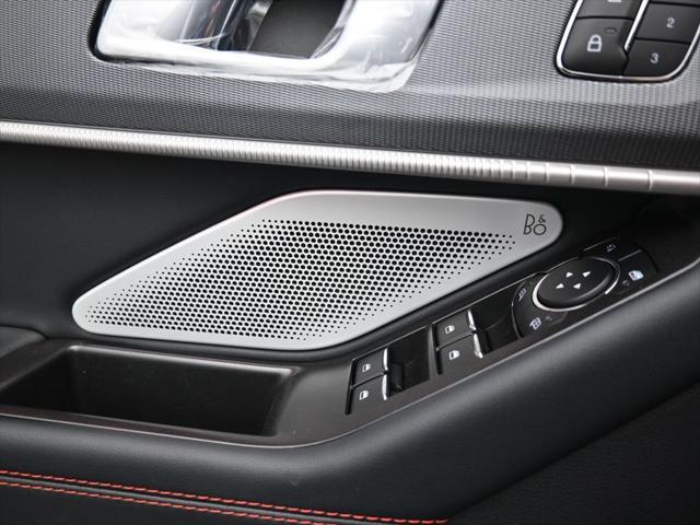 new 2025 Ford Explorer car, priced at $61,475