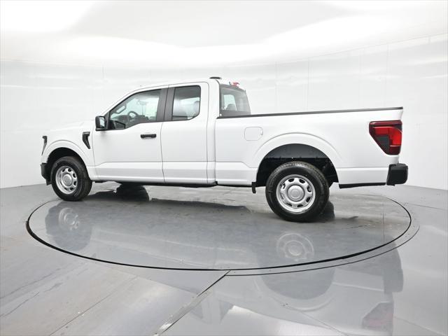 new 2025 Ford F-150 car, priced at $39,352