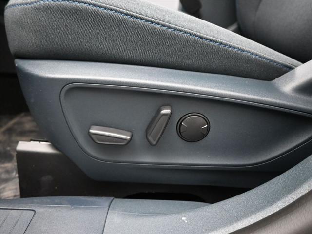 new 2025 Ford Maverick car, priced at $33,441