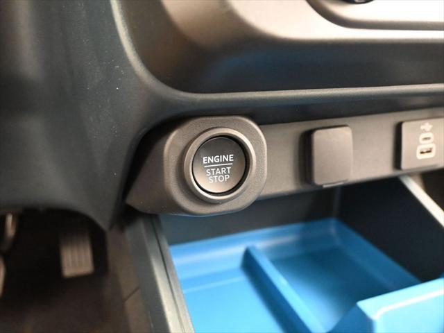 new 2025 Ford Maverick car, priced at $33,441
