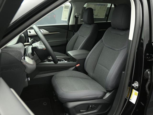 new 2025 Ford Explorer car, priced at $42,645