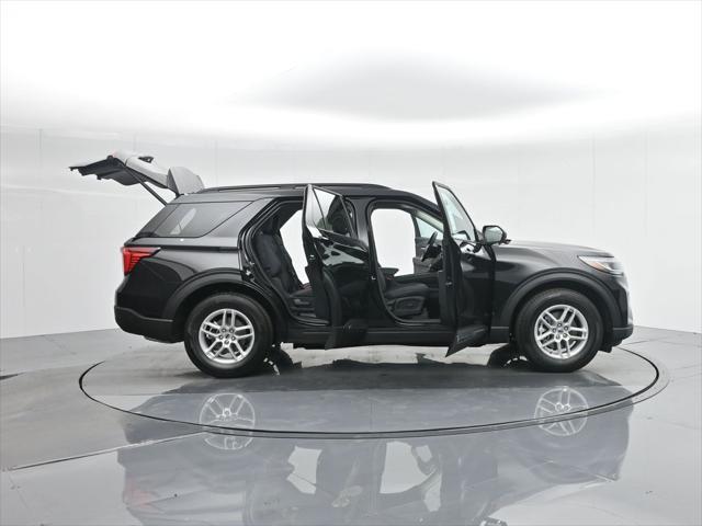 new 2025 Ford Explorer car, priced at $42,645