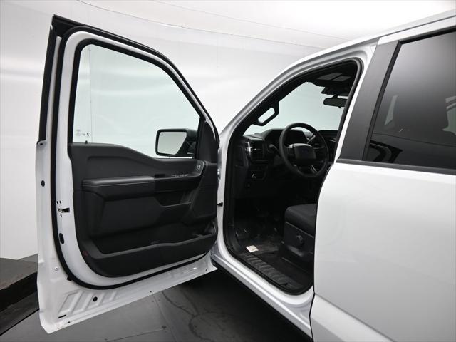 new 2025 Ford F-150 car, priced at $41,850