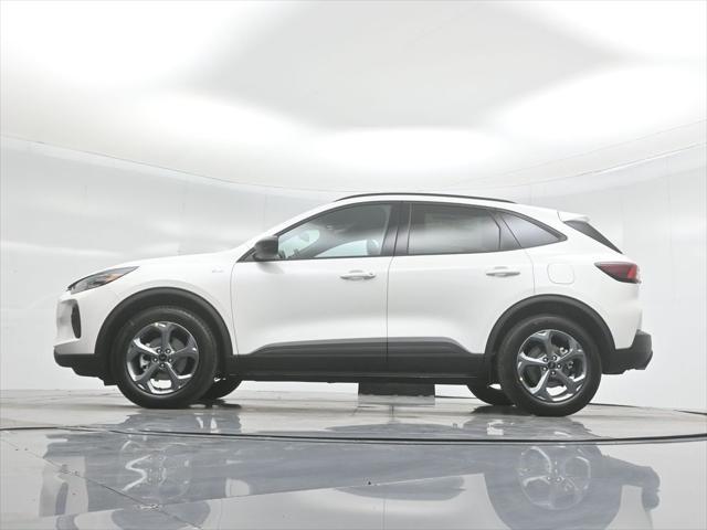 new 2025 Ford Escape car, priced at $33,105