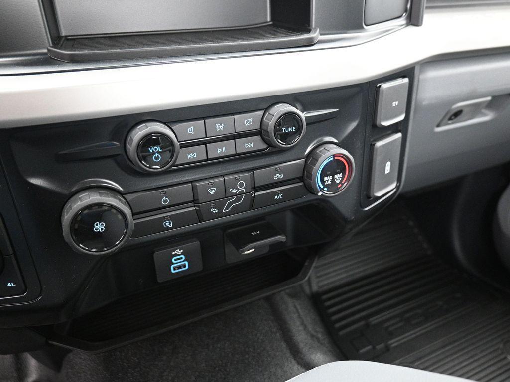 new 2024 Ford F-450 car, priced at $76,651