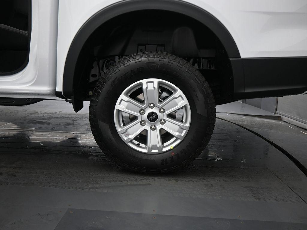 new 2025 Ford Ranger car, priced at $33,190