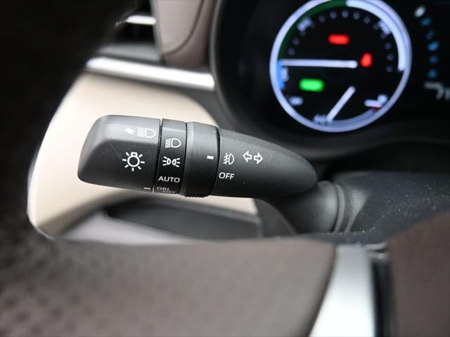 used 2024 Toyota Sienna car, priced at $49,500