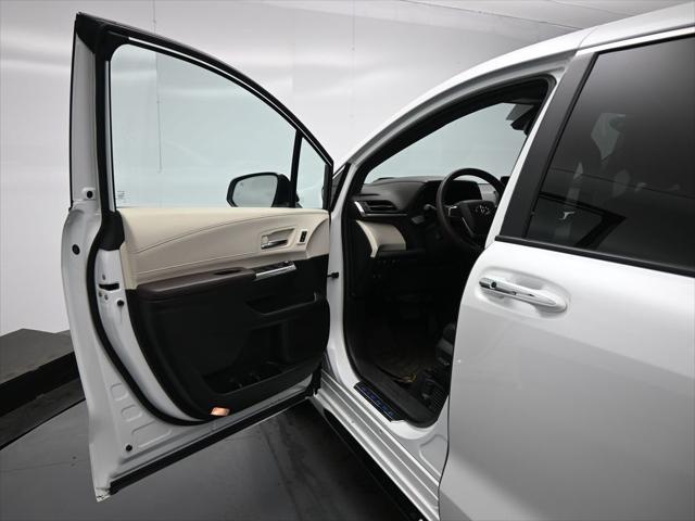 used 2024 Toyota Sienna car, priced at $49,500