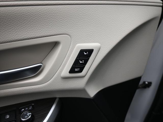 used 2024 Toyota Sienna car, priced at $49,500