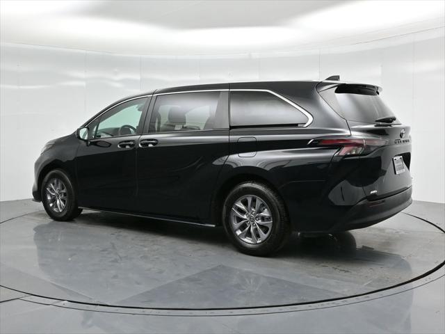 used 2023 Toyota Sienna car, priced at $39,500